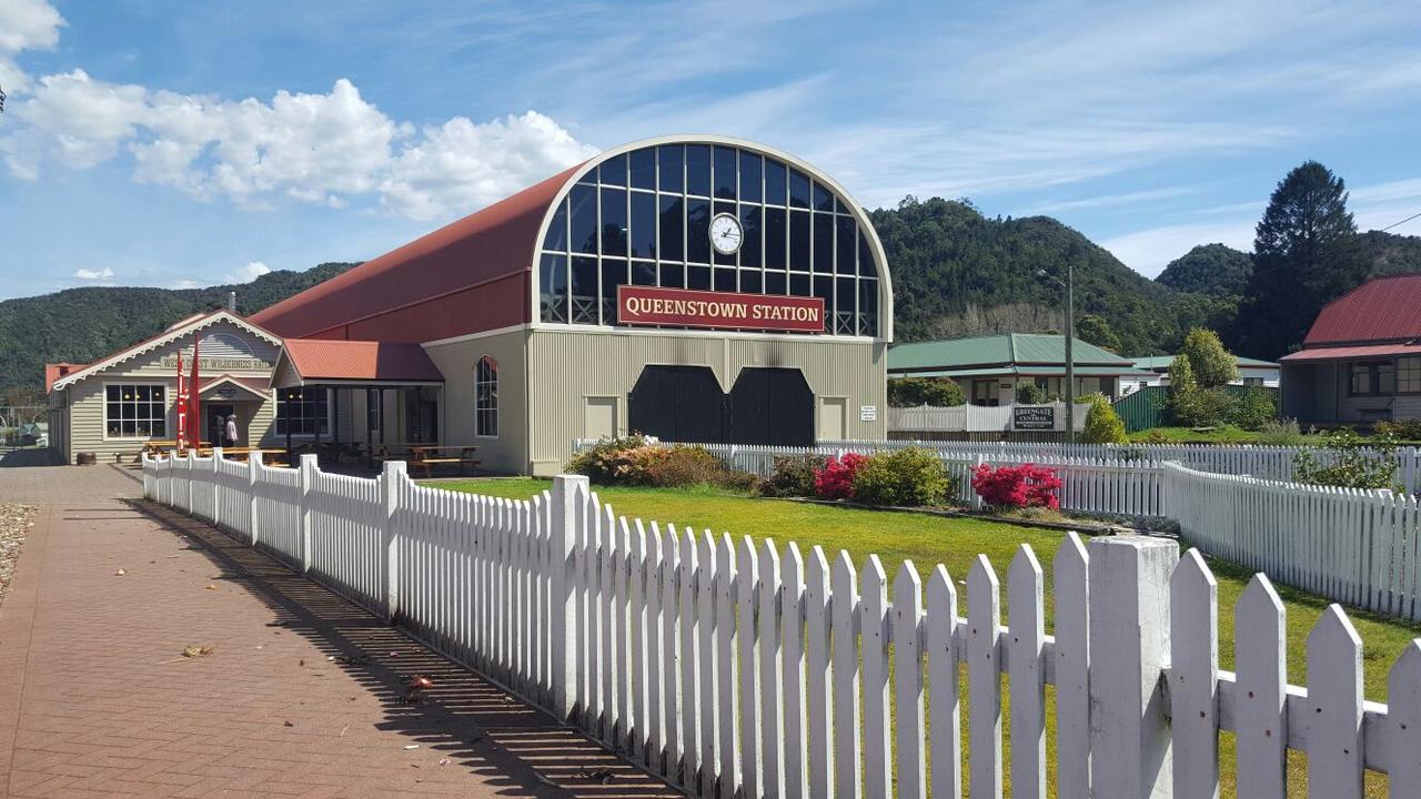 Mt Lyell Motor Inn Queenstown Exterior foto